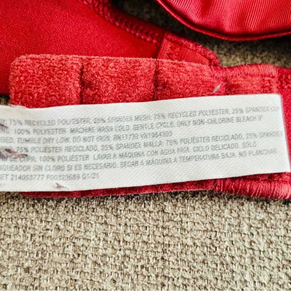 All In Motion Women's M Cranberry Red Racerback Adjustable Sports Bra - Picture 8 of 8